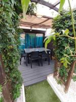 superbe appartement proche du port et de la plage. - B&B La Londe-les-Maures