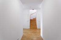 Private room with AC- microwave, personal fridge & metro access - 7 min to center - Ferienwohnung