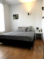 B&B Bagnolet - Pavillon avec cour privée - Bed and Breakfast Bagnolet