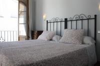 Apartamento con balcón