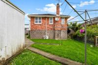2-Bedroom Gem Near Eastern Auckland Beaches - B&B