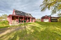 B&B Ludlow - Peaceful Oakfield Cabin on Mattawamkeag River! - Bed and Breakfast Ludlow