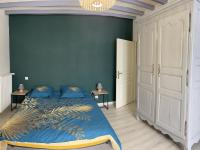 Maison spacieuse près du Mans et Tours, idéale pour famille, avec terrasse, jardin et parking - FR-1-410-425 - Chambres d'hôtes Chahaignes