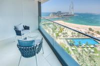 Address JBR with Sea View & Maid Room - Mint Stay - B&B Dubai