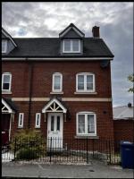 B&B Gloucester - Charming 3-Bed House in Gloucester - Bed and Breakfast Gloucester