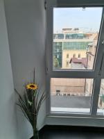 Sky-view apartmentin perfect city center Sofia - B&B Sofía