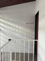 Mr Black & Ms White -Self Check in accommodation - Bed and Breakfast