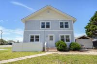 200 steps to ocean! North Myrtle Beach upper duplex unit, pet friendly! - B&B Myrtle Beach