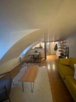 Magnifique appartement Paris 10ème - Bed and Breakfast Parijs