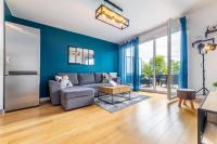 DisneyLand 13min - KingSize Bed - Private Parking - Terrace - Calm Village - B&B Ferrières-en-Brie