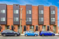 Luxurious Condo with Rooftop and Parking near University City - Chambres d'hôtes Philadelphie