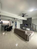 Sara Villa @ 5mins A'famosa Resort - Ferienwohnung Kampong Alor Gajah