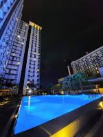 Centrio Tower 1BR Wifi & Netflix - B&B