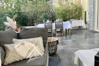 Superbe Appartement de 105 m2, hyper centre avec Terrasse, parking, à 5 min de la mer - B&B Niza