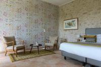 Chambre Double ou Lits Jumeaux Supérieure - Vue sur Piscine