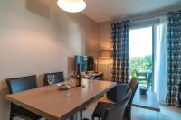 Les Thermes 408 - Appt pour 4 avec piscine partagée - Chambres d’hôtes Concarneau