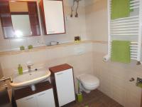 Superior One-Bedroom Apartment