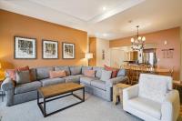 B&B Killington - Gorgeous views, tastefully decorated Ski on ski off 3 bedroom condo, with sports center access Lodges 303 - Bed and Breakfast Killington