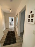 Daisys Ferienwohnung 267 Links - B&B