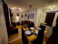 B&B Imus - UDHH Ostentation Homes Stay - Bed and Breakfast Imus