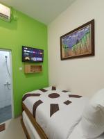 B&B Yogyakarta - The Cabin Hotel Sumberan - Bed and Breakfast Yogyakarta