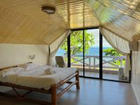 Queen Room with Sea View