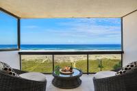 Salty Joe's beachfront retreat - B&B Gold Coast