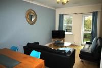 2 Bedrooms & Sofa Bed - Balcony - Parking - Lift Access - Very Quiet Location - B&B Doncaster