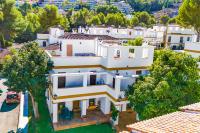 Ruhiges Eckreihenhaus mit Pool in La Sella Zarzas one Denia - Chambres d'hôtes Pedreguer