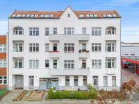Neues zentrales Apartment,10 Betten,vollmöbliert, Wifi - B&B Berlin