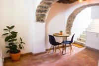 Authentic Luxury Apartment in City Center - B&B