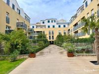Bonjour to Paris - Disney, Balcon, Parking, 5 personnes - B&B