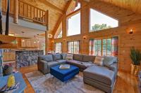 Berkshire Vacation Rentals: Great Barrington Cabin Sleeps 14 Walk To Town - Bed and Breakfast Great Barrington