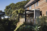 B&B New Plymouth - The Autere Surf Tower - Bed and Breakfast New Plymouth