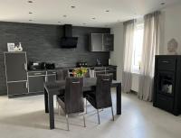 80 Quadratmeter Wohnung in Saarlouis Lisdorf - Chambres d’hôtes Sarrelouis