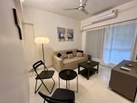 B&B Mumbai - La Timberland 1 BHK Apartment - Bed and Breakfast Mumbai