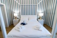 Double Room with Balcony and Sea View
