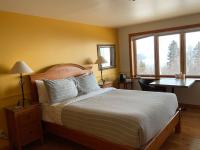 Kamer met Queensize Bed