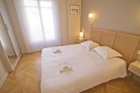 Sea Front Condo Promenade - B&B