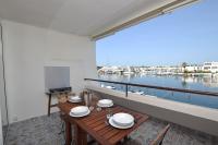 Marina des Camarguaises - Vue port - 6 personnes - Climatisation - Wifi - Parking - B&B Le Grau-du-Roi