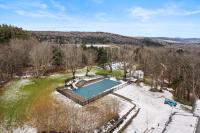 Brook Bound Inn - B&B