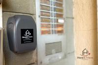 Beaches 1 min away - Free WiFi - Smart TV - AC - Bed and Breakfast Albisola Superiore