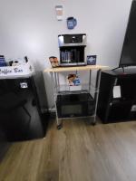 Cedar Lodge Room w/ Lake Views! - B&B Laconia