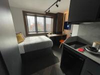 B&B Leicester - Lovely 1 Bed Studio 1B near Royal Infirmary and DMU - Bed and Breakfast Leicester