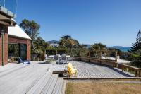 Absolute Beachfront Holiday Home With Private Beach Access To Swim Beach Spectacular Sunsets - B&B Paraparaumu