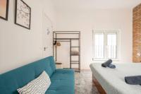 Chambre Lit Queen-Size avec Salle de Bains Commune