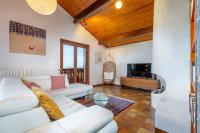 Onlymyflats - Into the Woods - B&B Thuellin