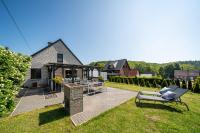 Ferienhaus Landlust - Erholung mit Fasssauna und Whirlpool nahe Binz! - Chambres d'hôtes Zirkow