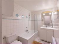 Maison au centre du village, cour privative, au calme, Wi-Fi, cheminée, idéale pour familles. - FR-1-401-234 - Bed and Breakfast Cauterets