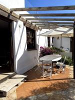 Orange House, Surf&Yoga Lajares - B&B Lajares